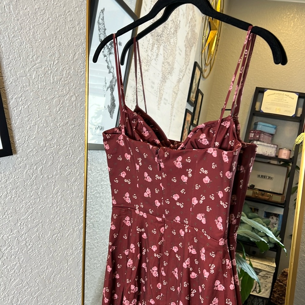 HOUSE OF CB 'Carina' Wine Floral Bustier Midi Dress NWOT - Picture 9 of 11